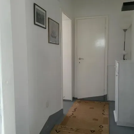 Roglic - Apartment Orebic